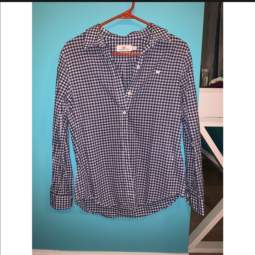 Vineyard Vines Button Down! - image 1